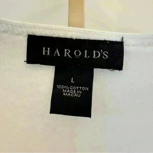 Harold’s Women's White Crew Neck Tee Size L Casual Solid T-Shirt - Picture 10 of 10